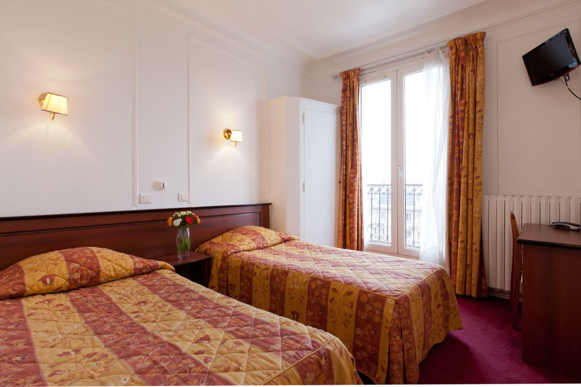 Du Square D'anvers Hotel