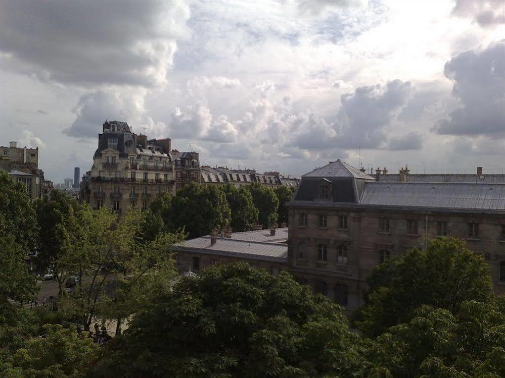 Du Square D'anvers Hotel Parigi